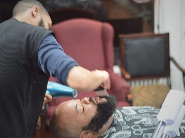 Beard steam and cleanse facial