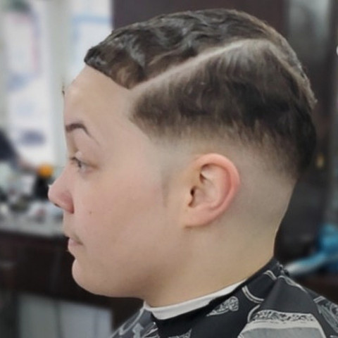 Women's cut and neck trim